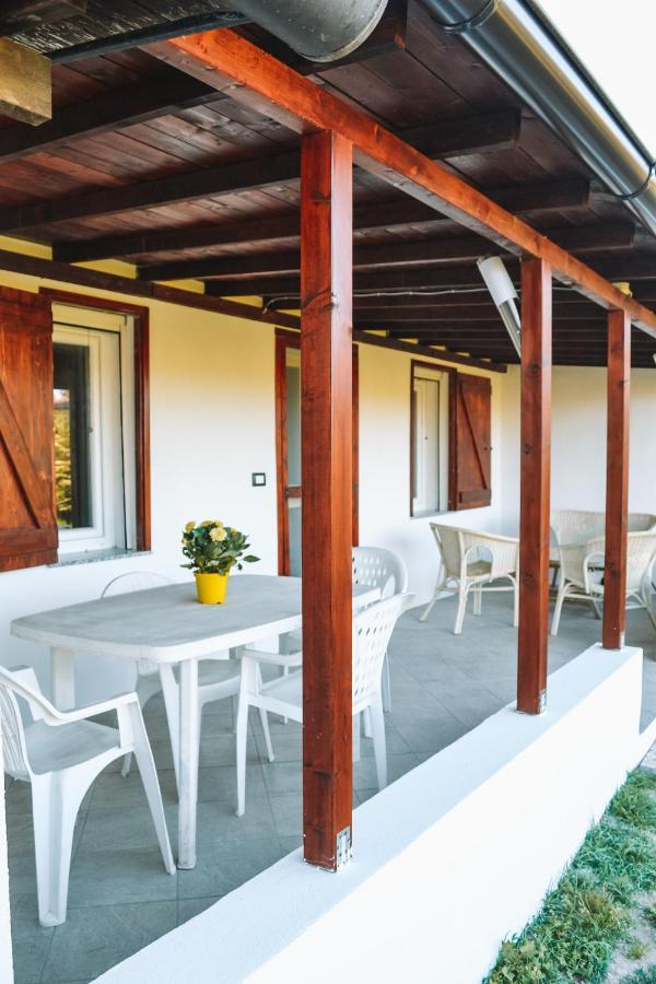 Villa Gladyr Lotzorai Dış mekan fotoğraf